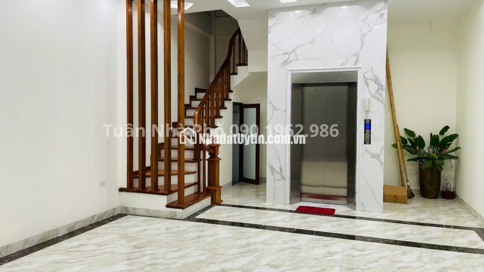 NHÀ 7 TẦNG GIÁ TỐT – GẦN HIM LAM – THANG MÁY – ĐƯỜNG RỘNG – TIỆN ÍCH BAO QUANH